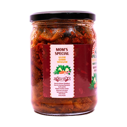 Homemade Gajar Gobhi Shalgam Pickle